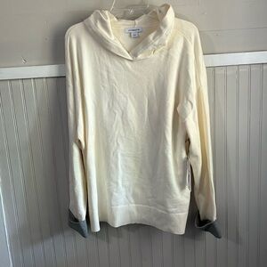 NWT Liz‎ Claiborne women’s sweater/hoodie size XXL
